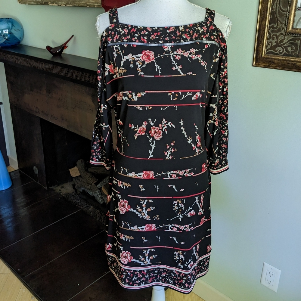 White House Black Market Split Sleeve Floral Print Knit Shift Dress Small 166